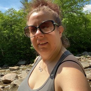 Meet your Posher, Paula